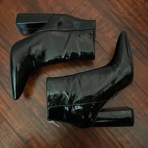 Pointed Toe Heel Boots